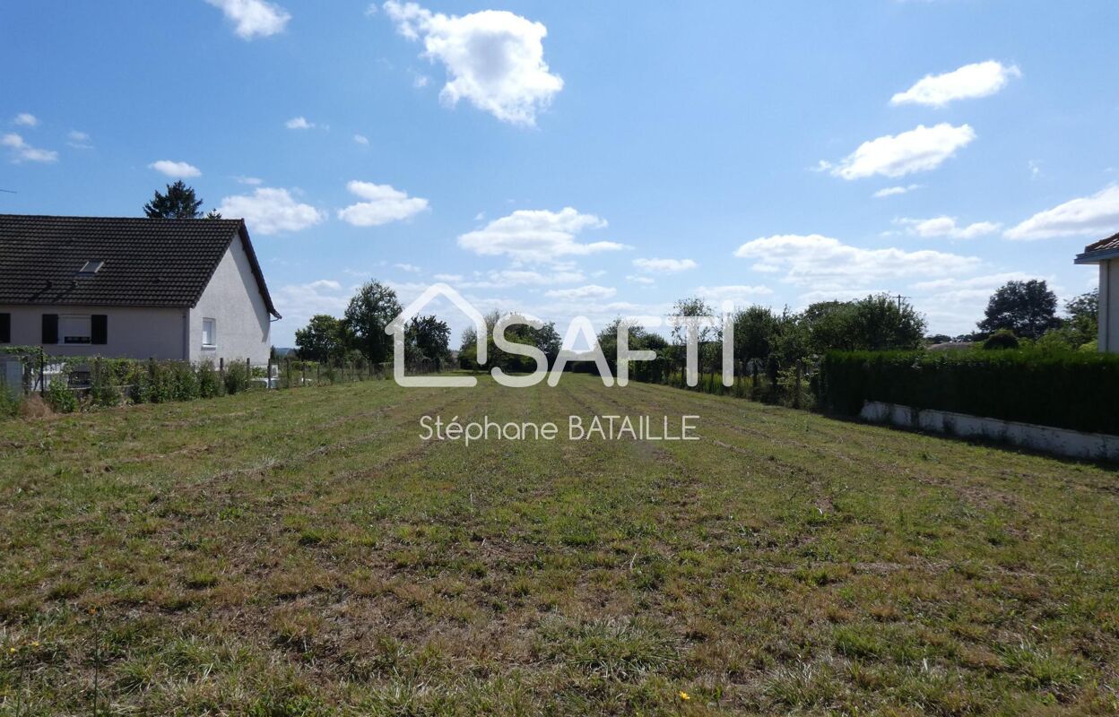 terrain  pièces 2400 m2 à vendre à Monts-sur-Guesnes (86420)