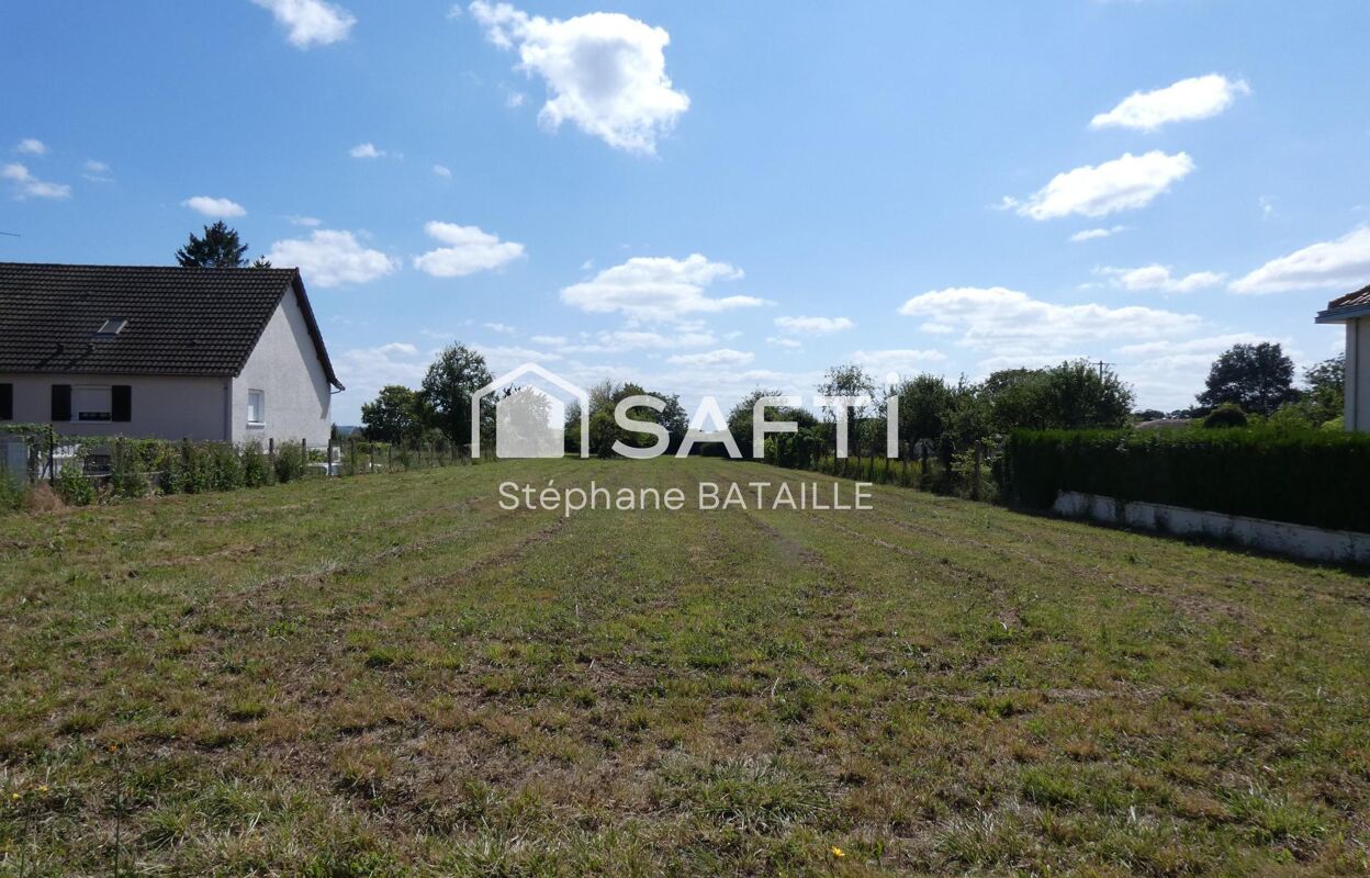 terrain  pièces 2400 m2 à vendre à Monts-sur-Guesnes (86420)