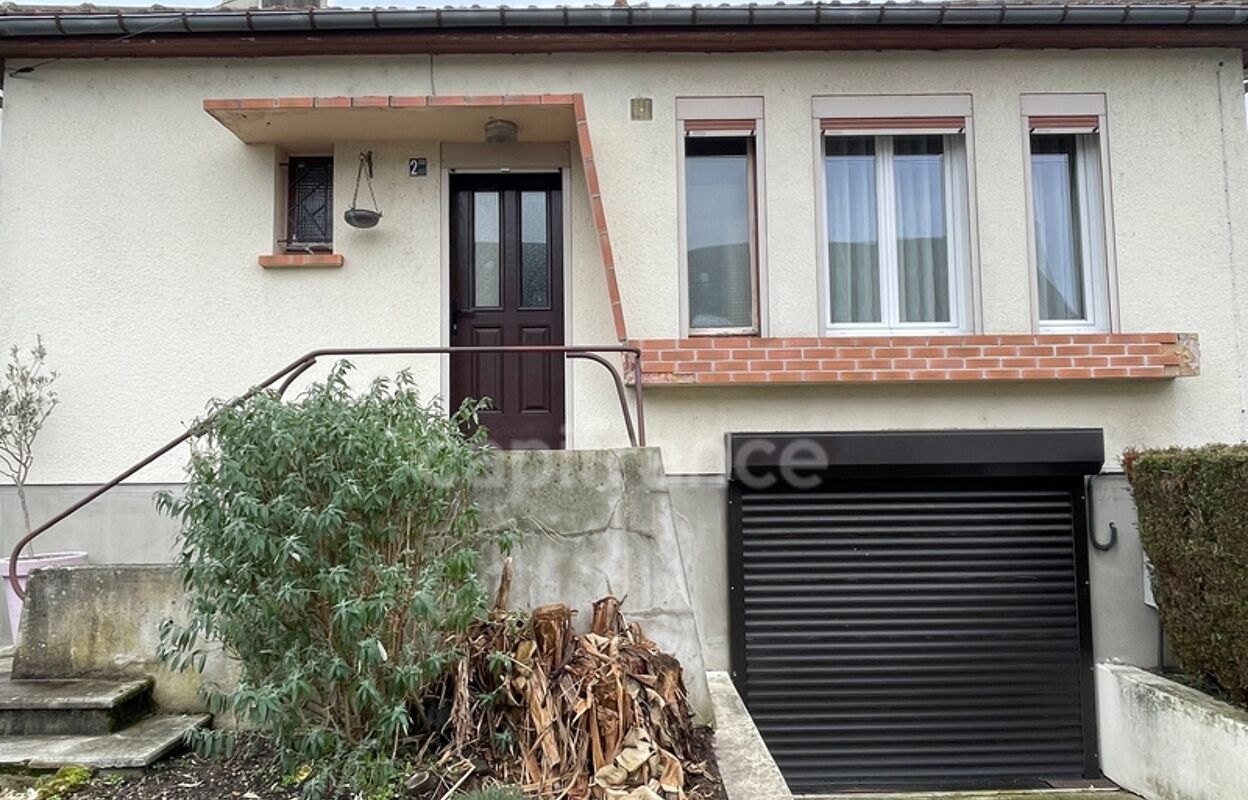 maison 4 pièces 85 m2 à vendre à La Fère (02800)