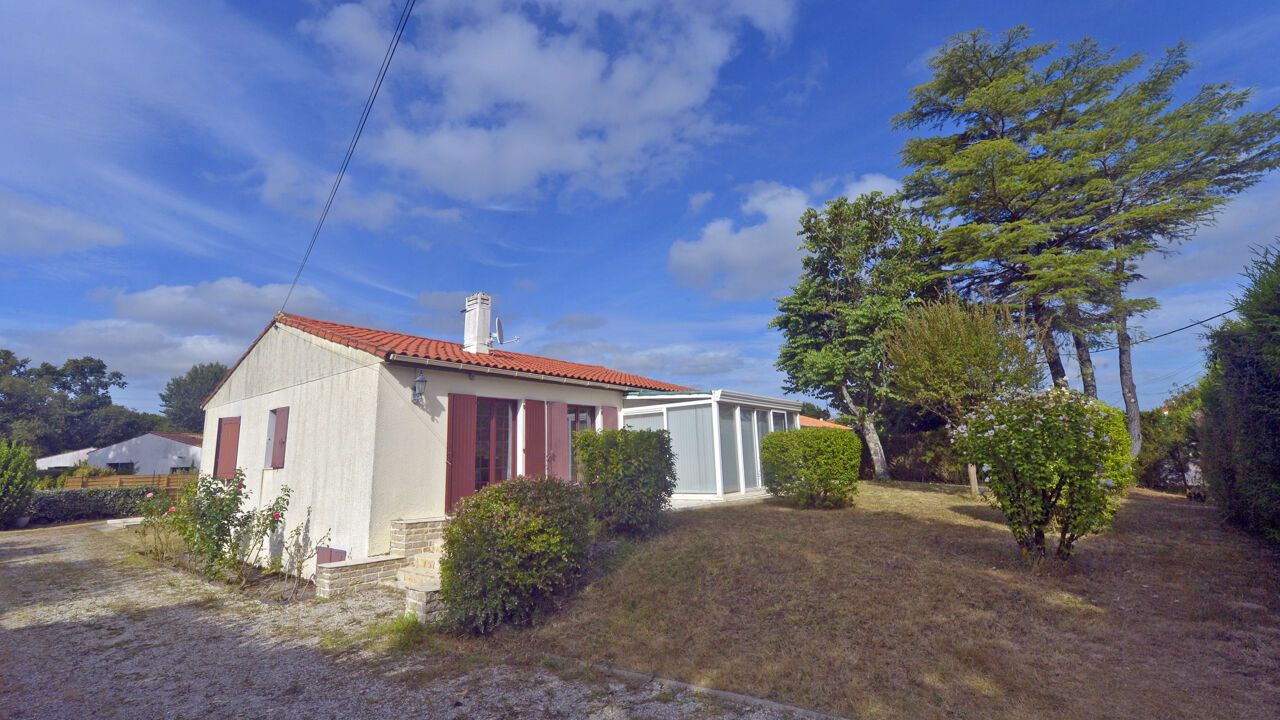 maison 5 pièces 104 m2 à vendre à Breuillet (17920)