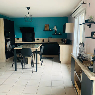 Maison 7 pièces 220 m²