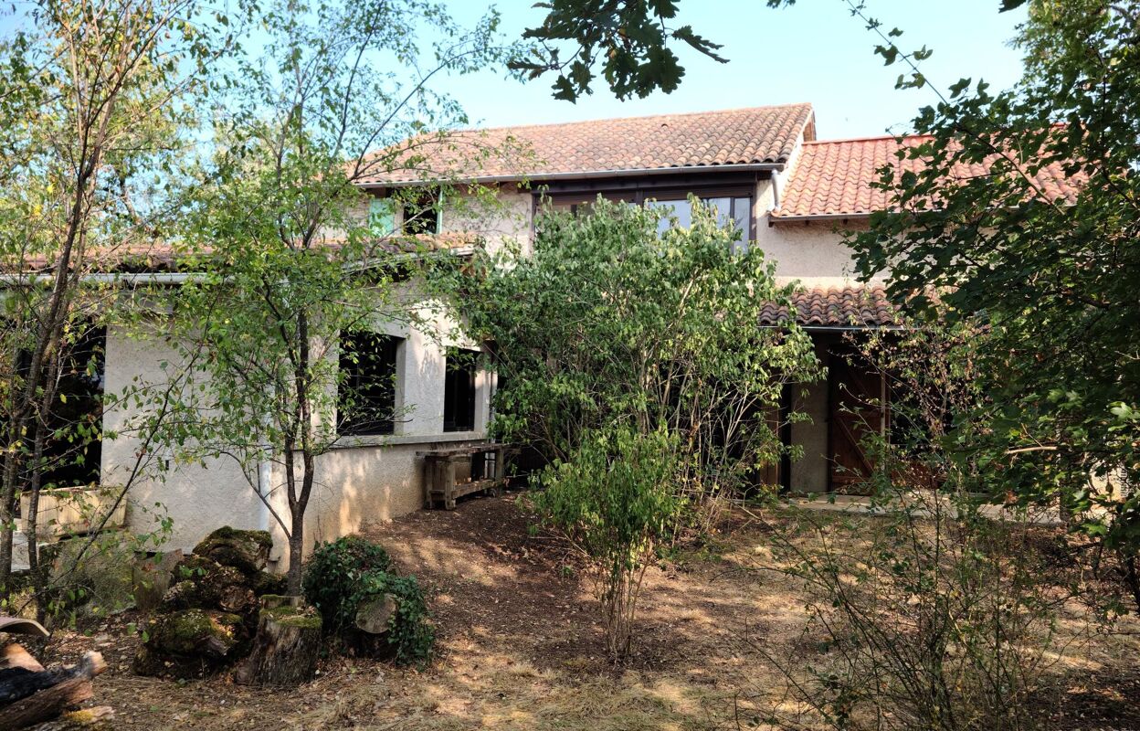 maison 4 pièces 199 m2 à vendre à Cahors (46000)