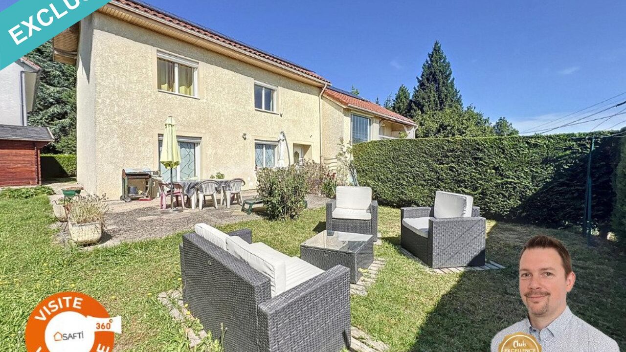 maison 5 pièces 142 m2 à vendre à Bourgoin-Jallieu (38300)