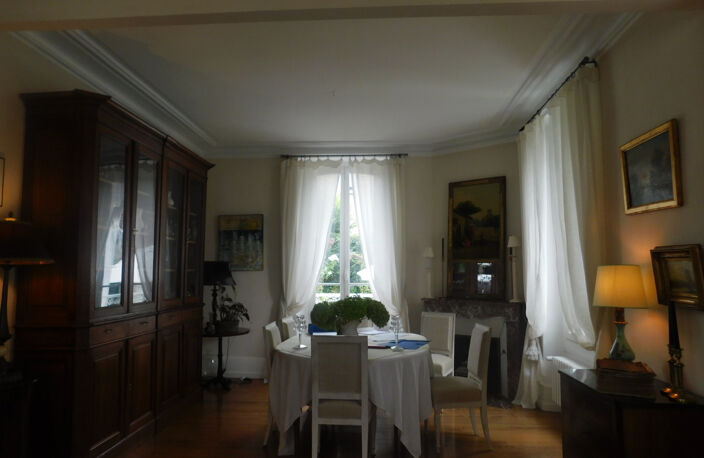 MAISON BOURGEOISE, avec garage, à l'orée des promenades de — photo 5