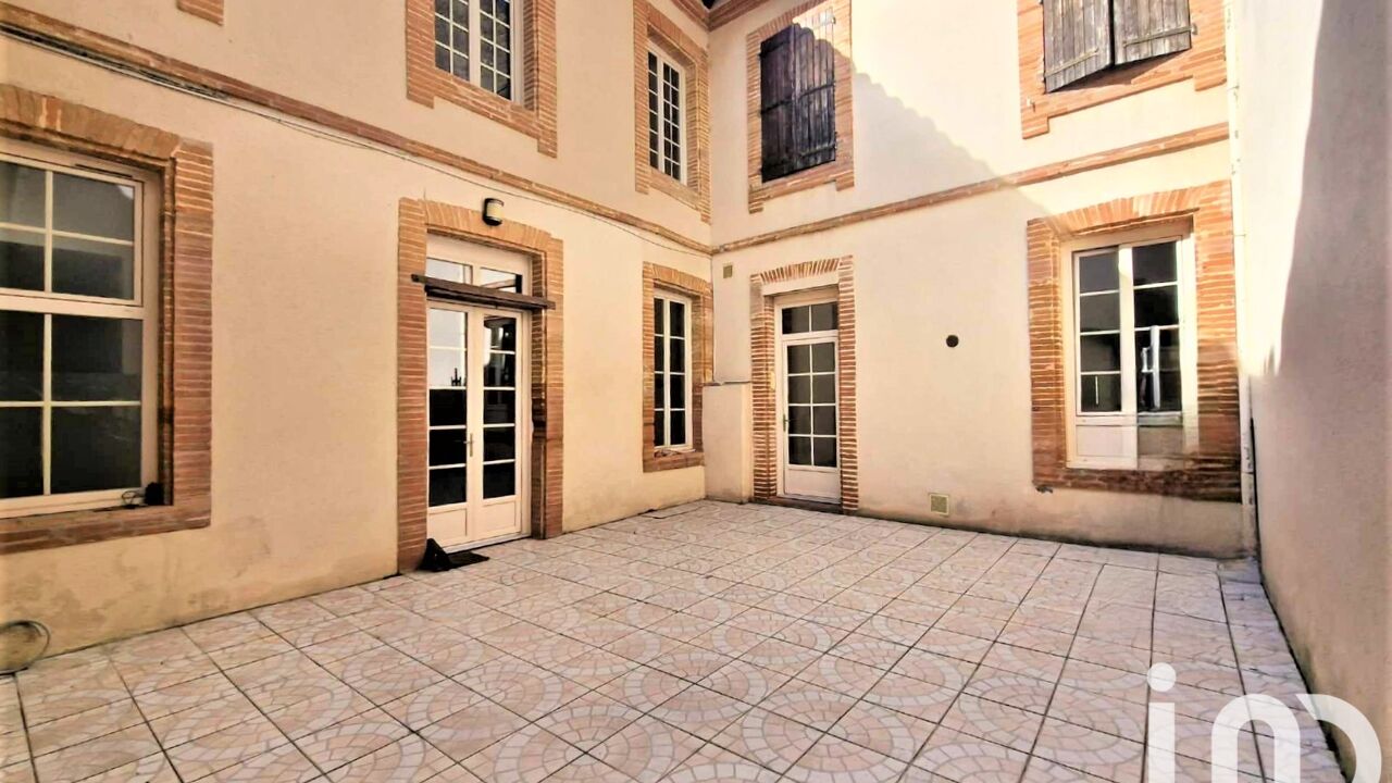 maison 5 pièces 198 m2 à vendre à Castelsarrasin (82100)