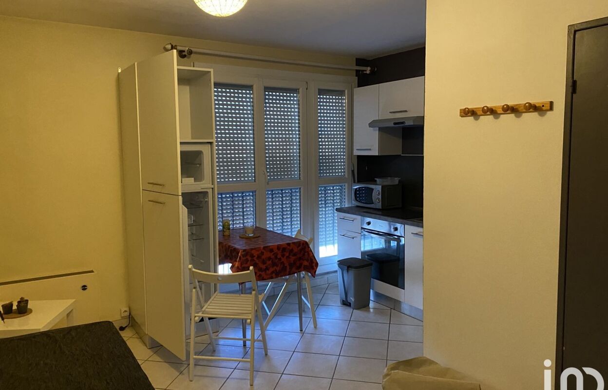 appartement 4 pièces 72 m2 à vendre à Reims (51100)