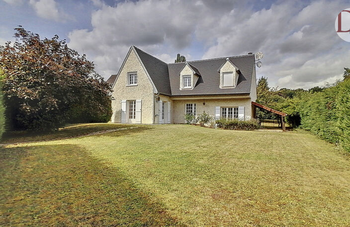 MAISON 4 CHAMBRES BEAUX VOLUMES 20 MNS DE SENLIS — photo 2