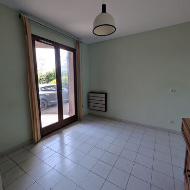 Appartement 3 pièces 137000 €