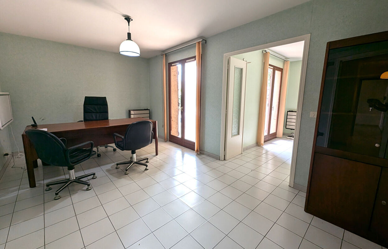 commerce 3 pièces 86 m2 à vendre à Bastia (20600)