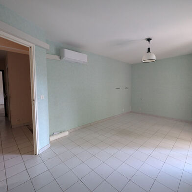 Commerce 3 pièces 180000 €