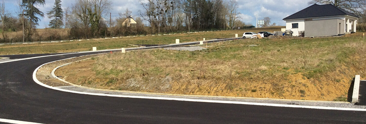 Terrain  945 m² à vendre à Gan (64290)