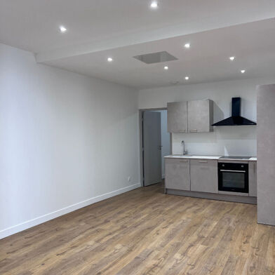 Appartement 4 pièces 1150 €