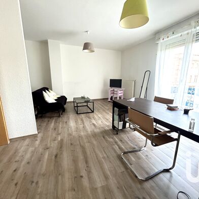 Appartement 2 pièces 84 m²