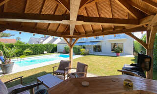 Maison 8 Pièces 186 m² à vendre à Saint-Hilaire-Saint-Mesmin (45160)