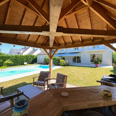 Maison 8 pièces 522000 €