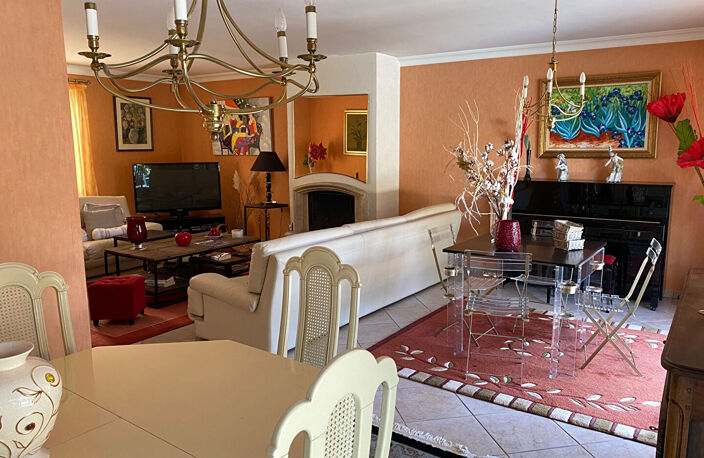 Maison avec piscine de 186 m² — photo 5
