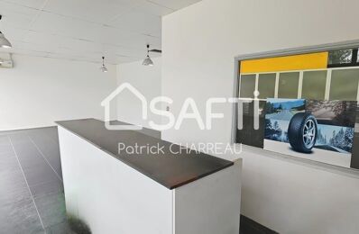 vente commerce 128 250 € à proximité de Chavagnac (24120)