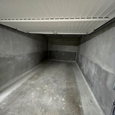 Garage 13 m²