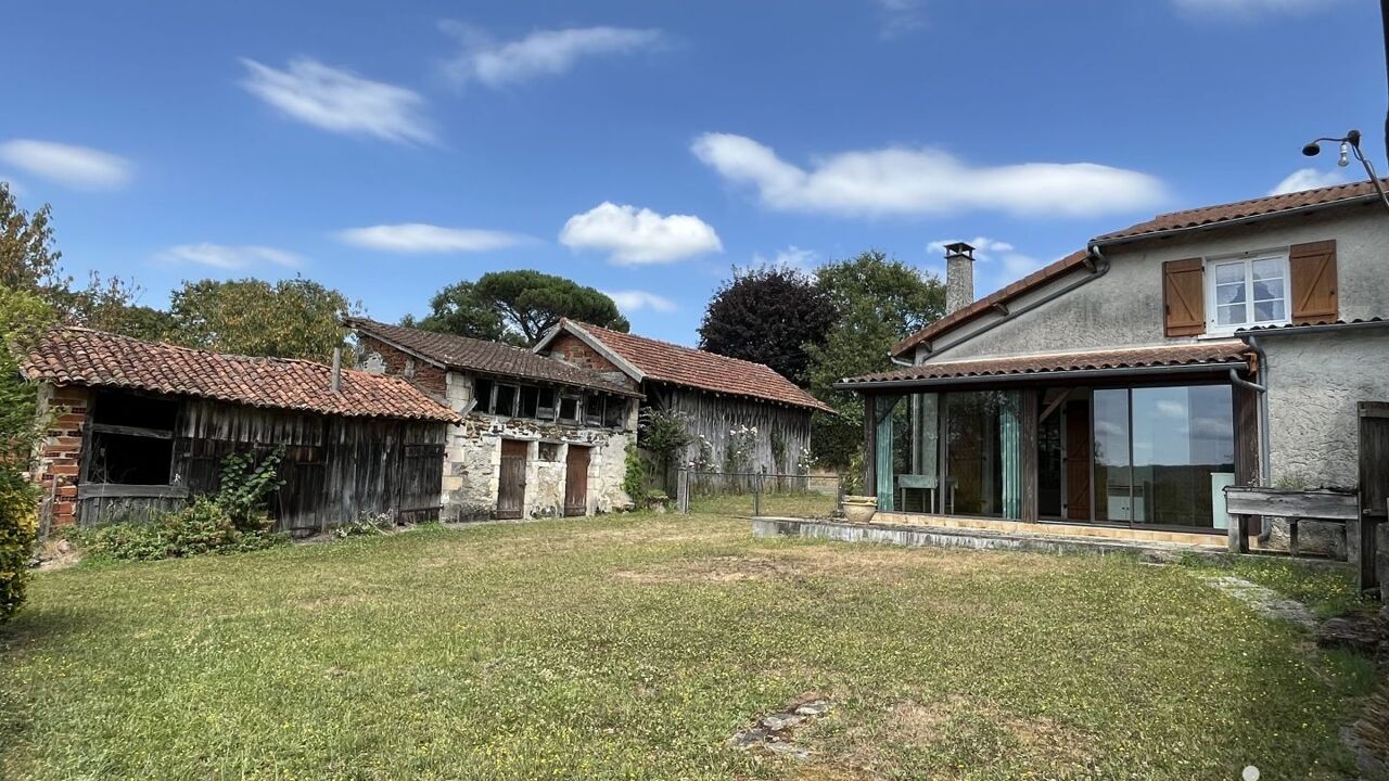 maison 5 pièces 120 m2 à vendre à Saint-Quentin-sur-Charente (16150)