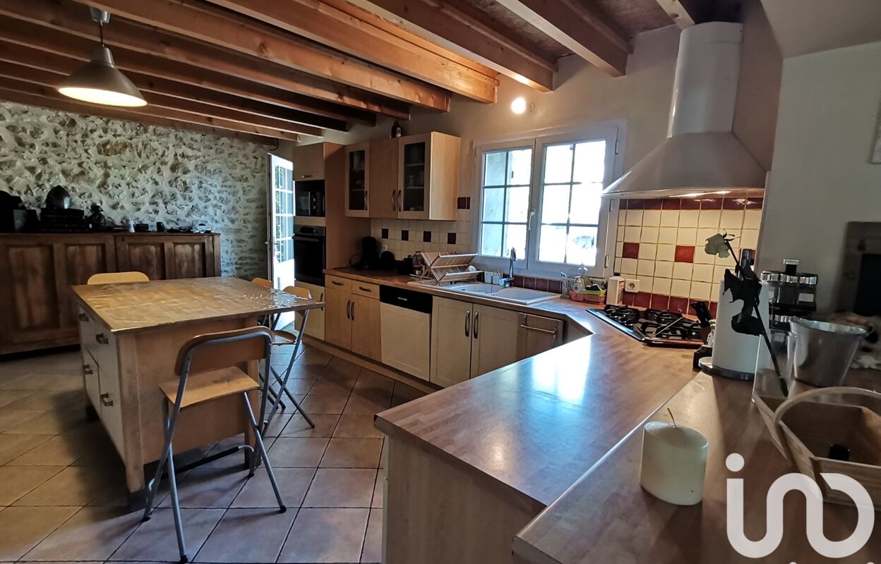 maison 5 pièces 170 m2 à vendre à Saint-Aubin-de-Blaye (33820)