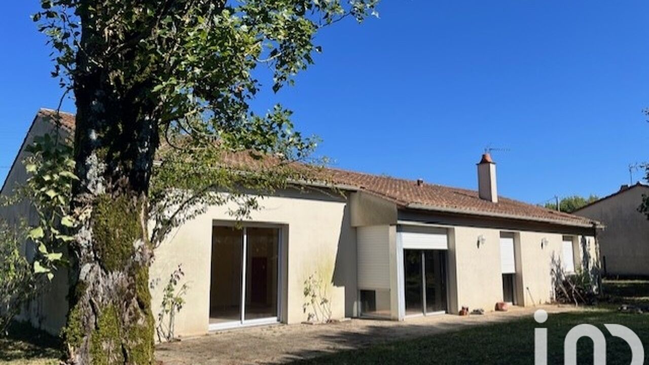 maison 6 pièces 155 m2 à vendre à Vouillé (79230)