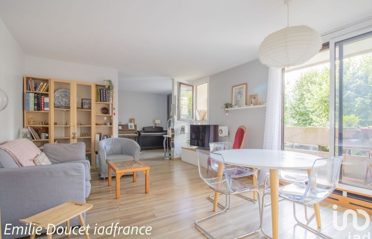 appartement 4 pièces 97 m2 à vendre à Élancourt (78990)