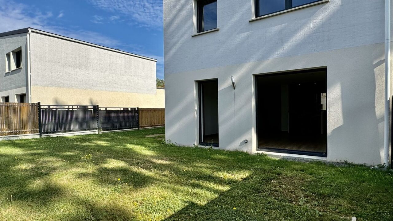 maison 5 pièces 82 m2 à vendre à Liffré (35340)