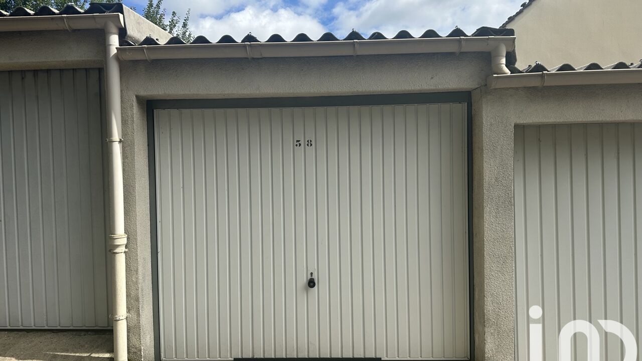 garage  pièces 13 m2 à vendre à Palaiseau (91120)