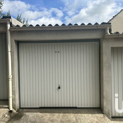 Garage 13 m²