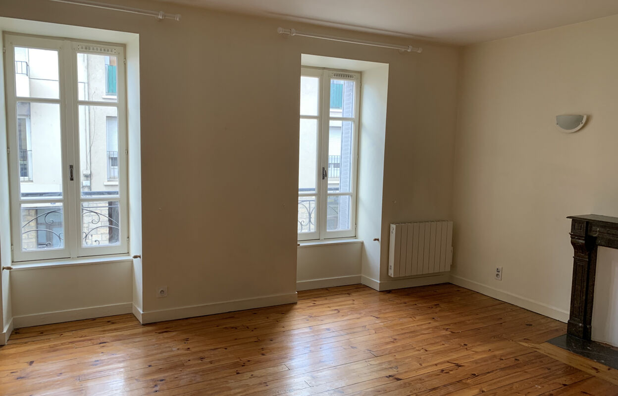 appartement 4 pièces 79 m2 à vendre à Espalion (12500)