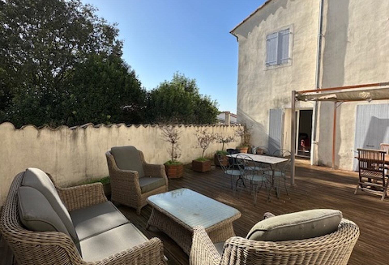 Appartement de type 3, avec terrasse de 60 m2, cave et place ... — photo 1