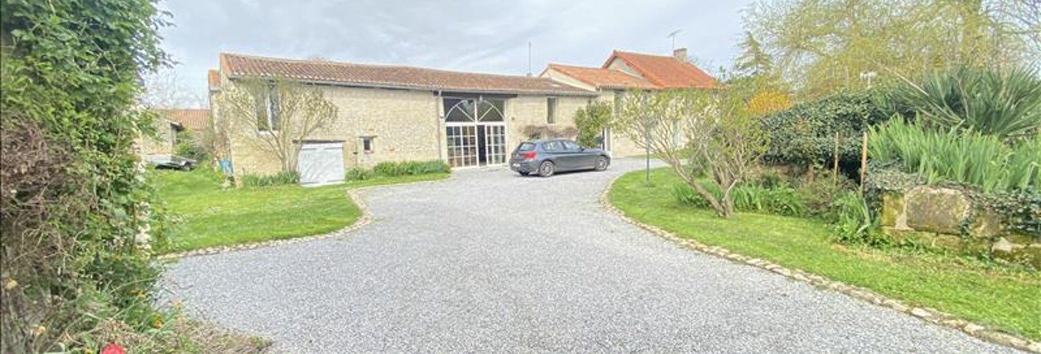 Maison 11 Pièces 206 m² à vendre à Sammarçolles (86200)