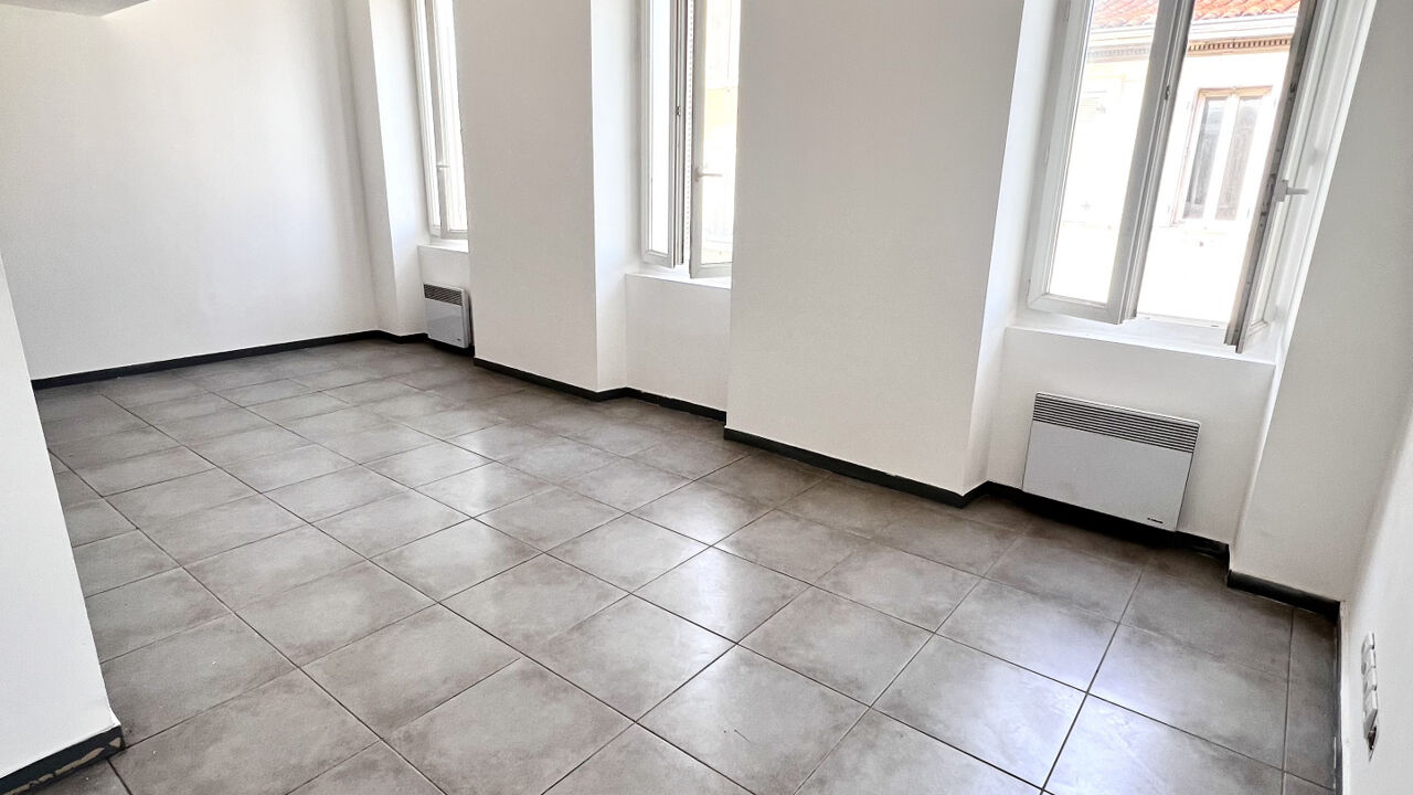 appartement 3 pièces 40 m2 à louer à Marseille 3 (13003)