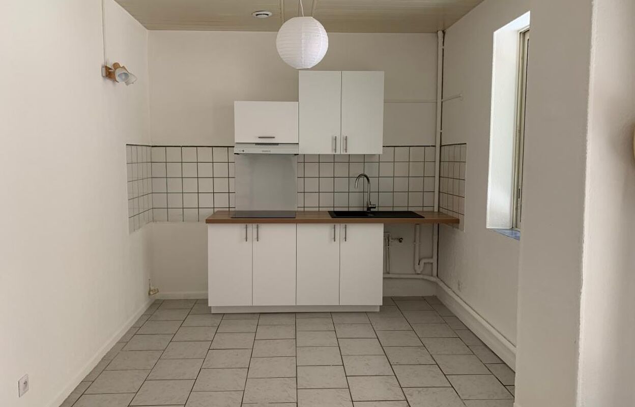 appartement 2 pièces 32 m2 à louer à Sète (34200)