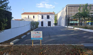 Commerce 5 Pièces 100 m² à louer à Saintes (17100)