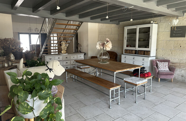 MAISON CHARENTAISE CINQ CHAMBRES AUX PORTES DE SAINTES. — photo 3