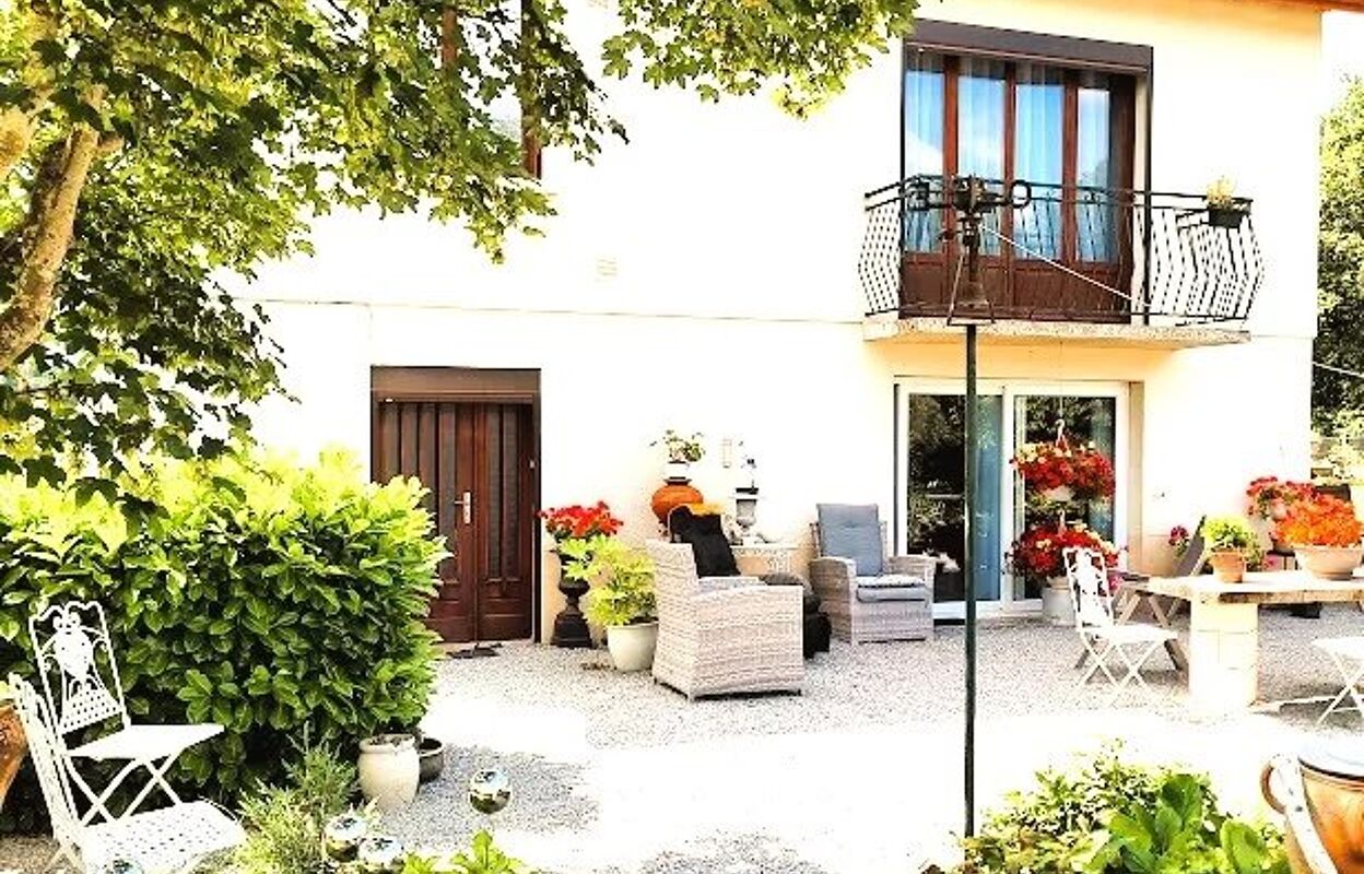 maison 5 pièces 168 m2 à vendre à Montluçon (03100)