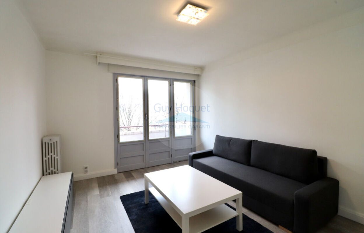 appartement 2 pièces 44 m2 à louer à Chambéry (73000)