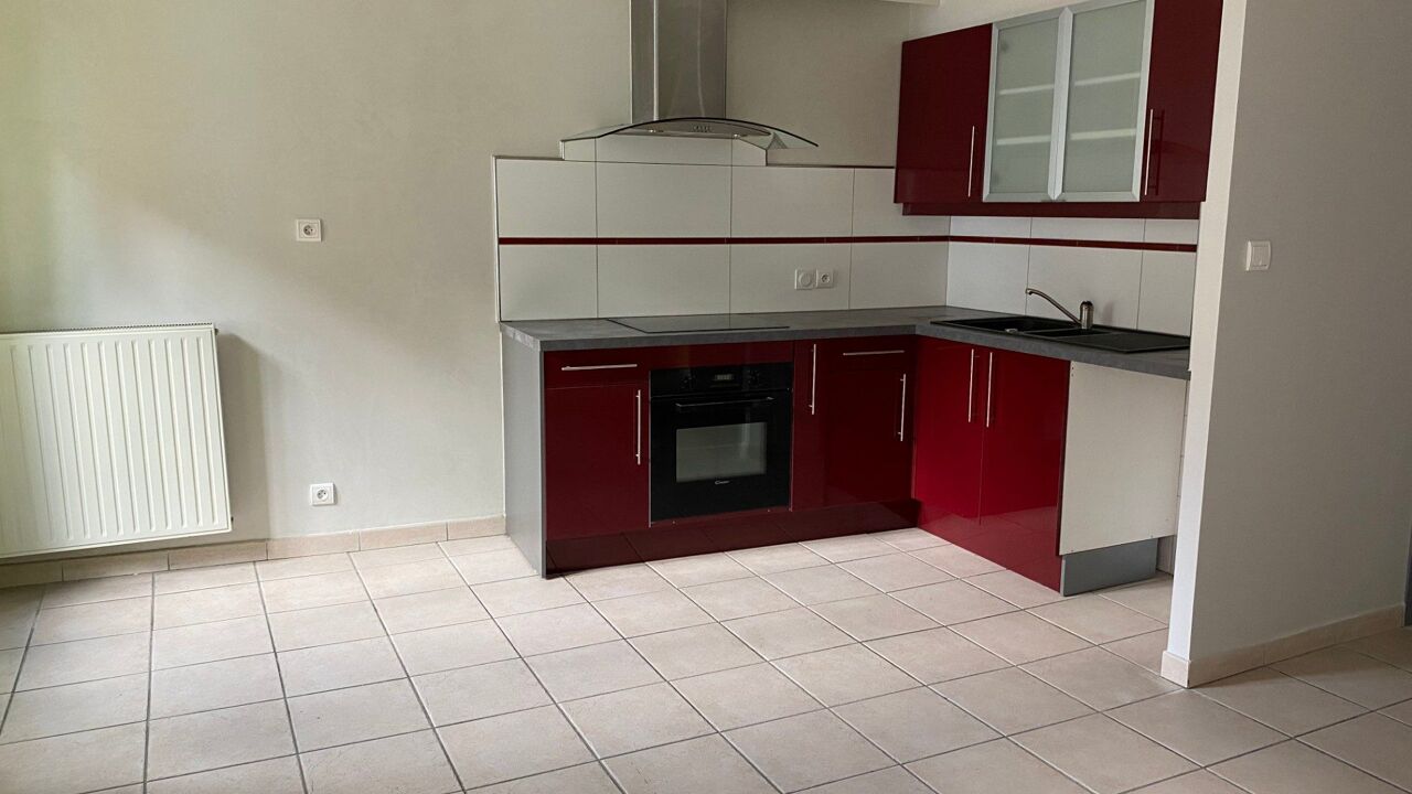 appartement 2 pièces 39 m2 à louer à Vals-les-Bains (07600)