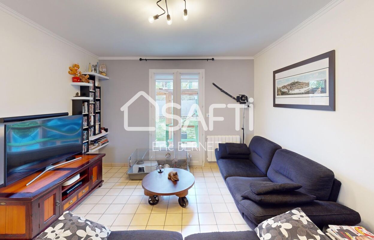 maison 6 pièces 120 m2 à vendre à Décines-Charpieu (69150)