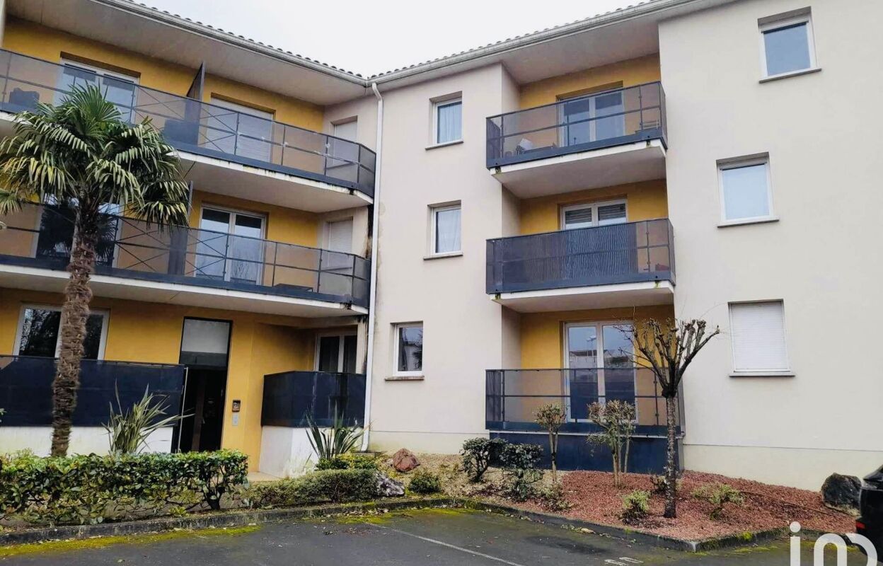 appartement 2 pièces 42 m2 à vendre à Niort (79000)