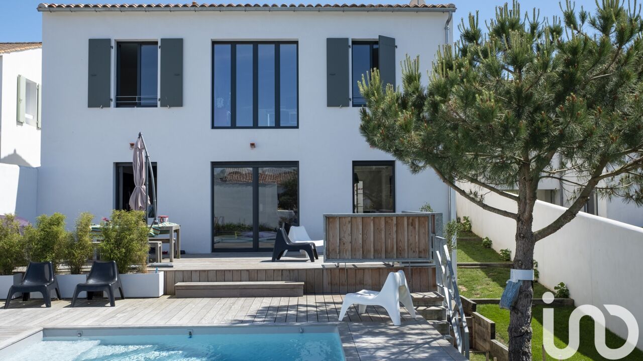 maison 5 pièces 206 m2 à vendre à Rivedoux-Plage (17940)