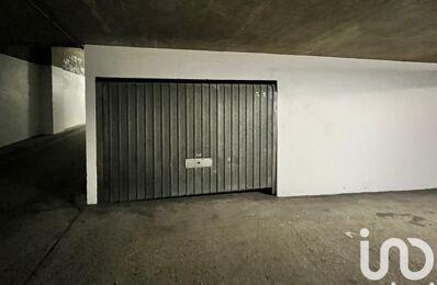 vente garage 21 000 € à proximité de Montigny-le-Bretonneux (78180)