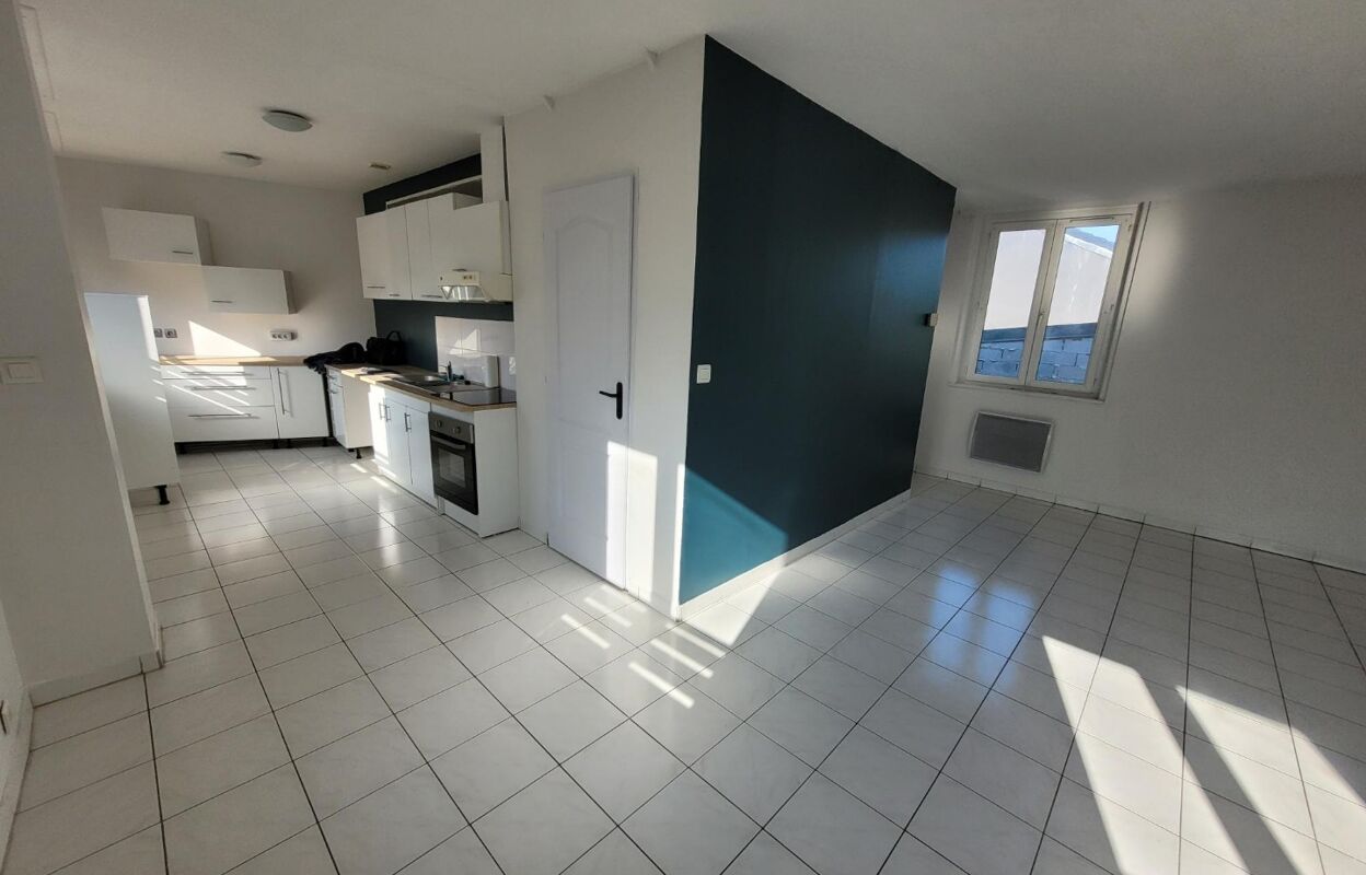 appartement 2 pièces 80 m2 à louer à Annœullin (59112)