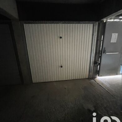 Garage 13 m²