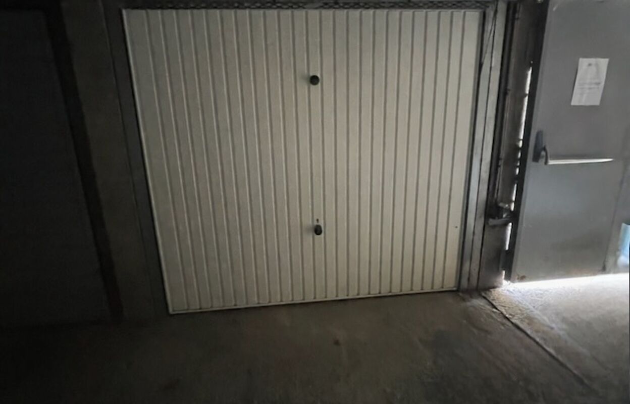 garage  pièces 13 m2 à vendre à Toulouse (31100)