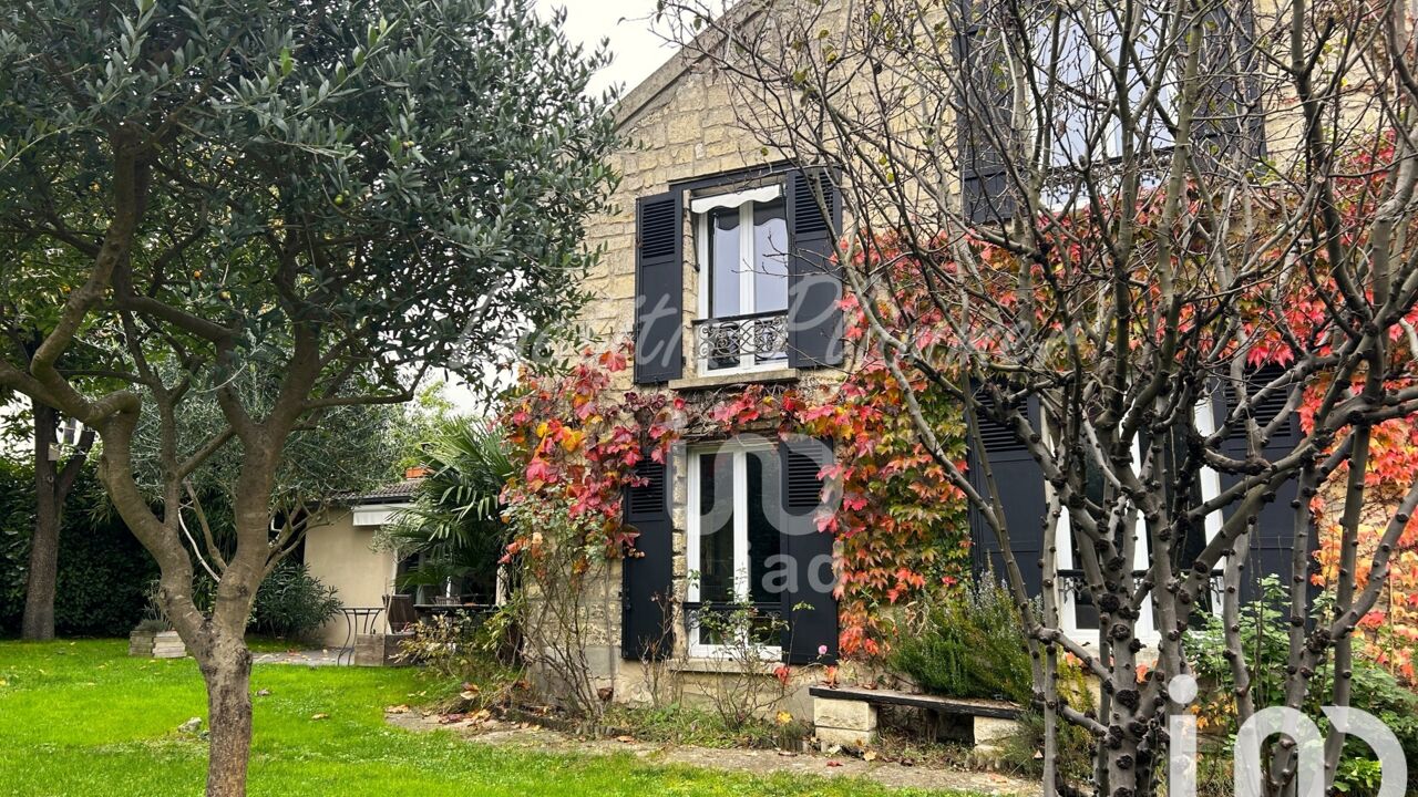 maison 9 pièces 212 m2 à vendre à Chatou (78400)