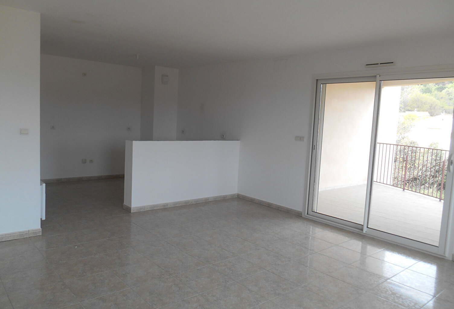 BEL APPARTEMENT 66400 CERET — photo 1