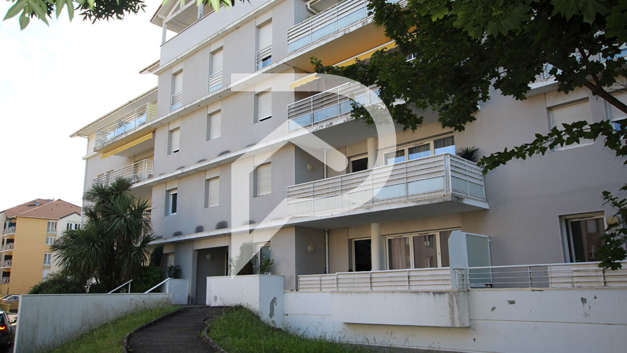 appartement 2 pièces 49 m2 à vendre à Pau (64000)