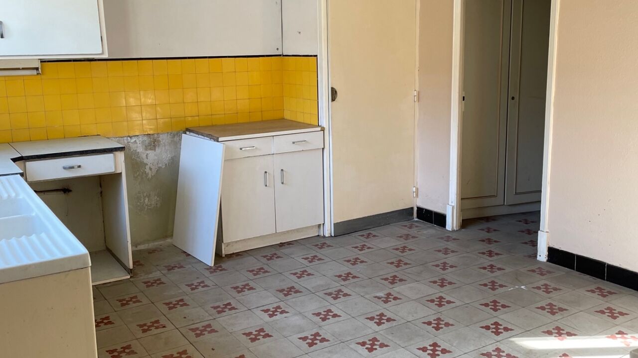 immeuble  pièces 250 m2 à vendre à Carpentras (84200)